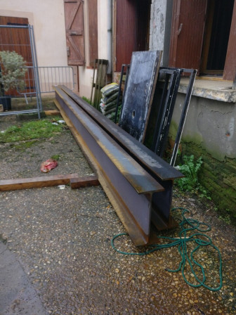 Renforts métalliques